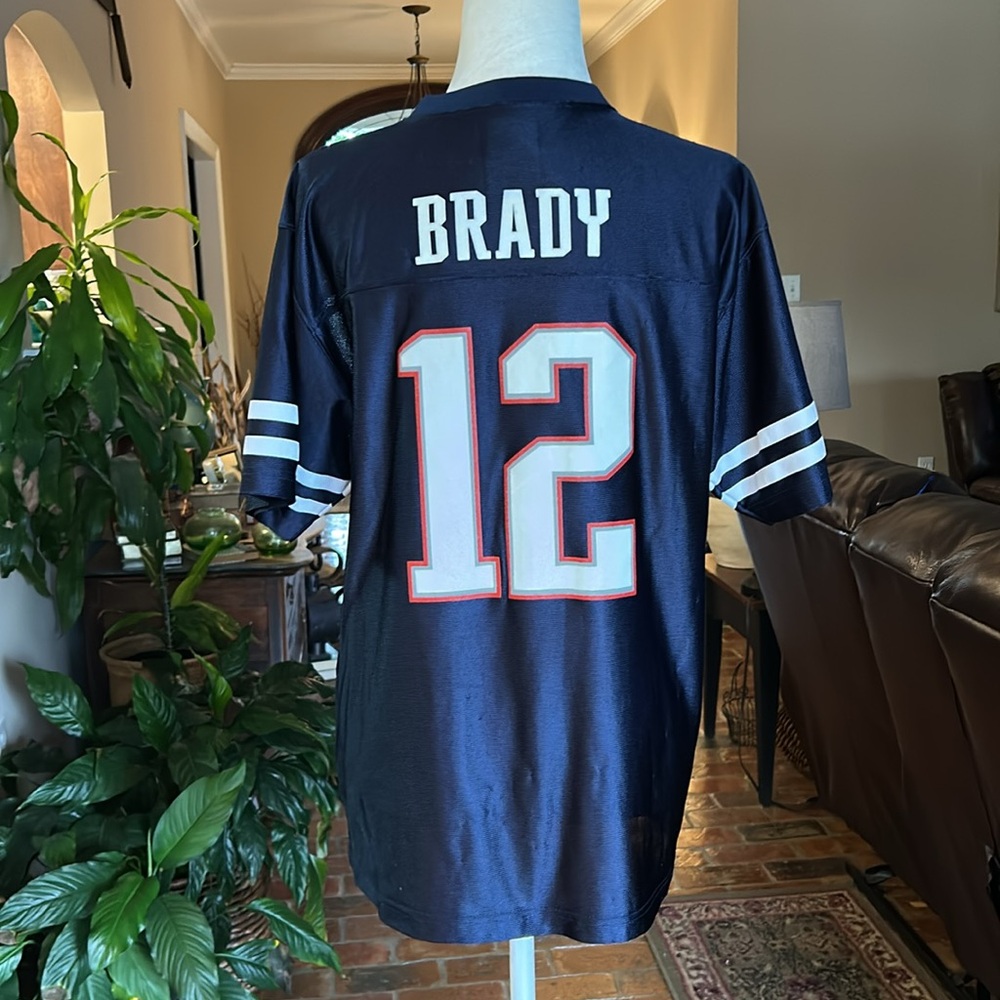Patriots Tom Brady Jersey size youth XL - Picture 4 of 10